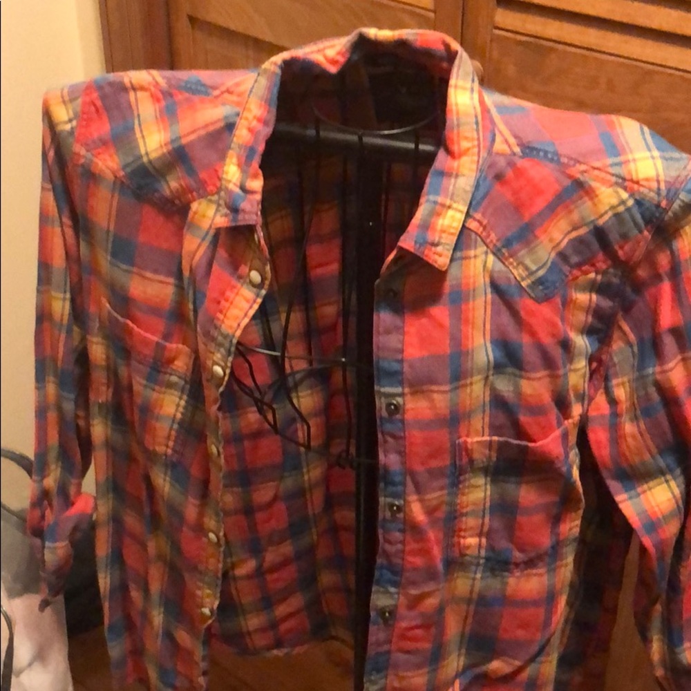 American Eagle Outfitters plaid shirt (size L)